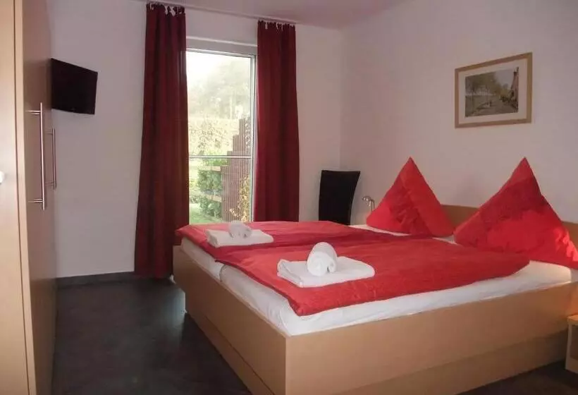 Majatalo Gocher Berghof Ferienwohnungen Langanke