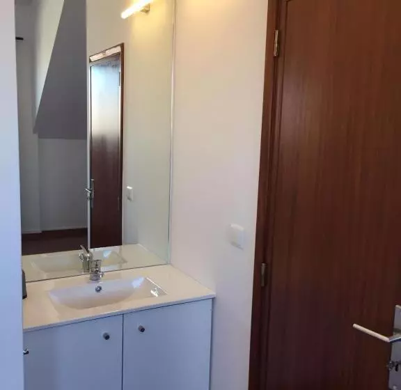 پانسیون Oporto Bonjardim Residence