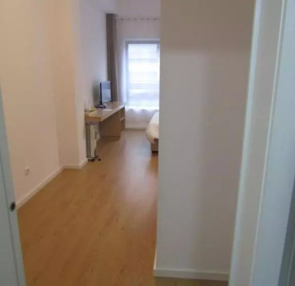 پانسیون Oporto Bonjardim Residence