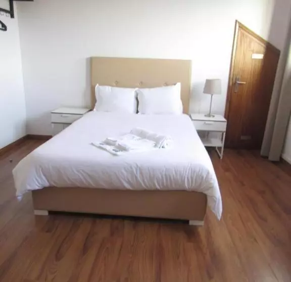 پانسیون Oporto Bonjardim Residence