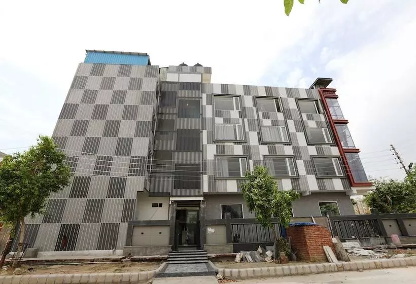 Hotelli Super Townhouse Oak Sector 116 Noida