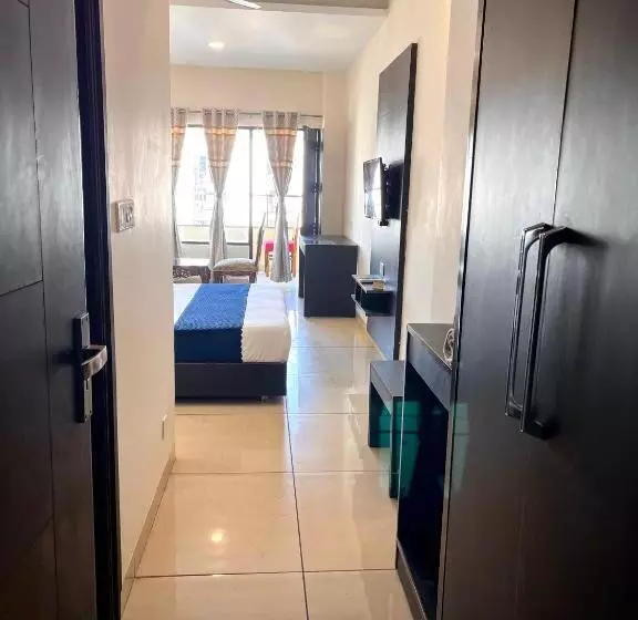 ホテル Jb Residency Zirakpur !! Top Rated & Most Awarded Property In Zirakpur