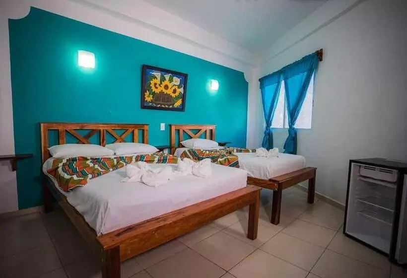 هتل Laurel Cancún Centro