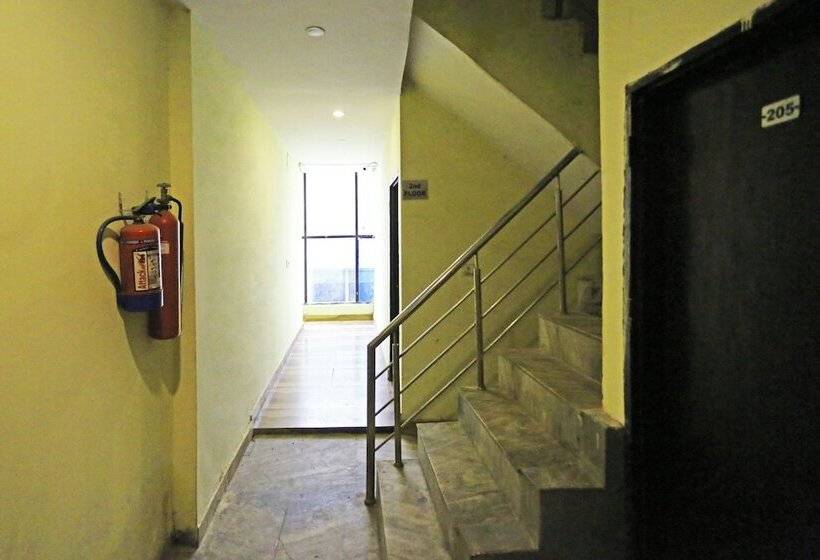 ホテル Raaso Inn Nawada Metro By Arrow