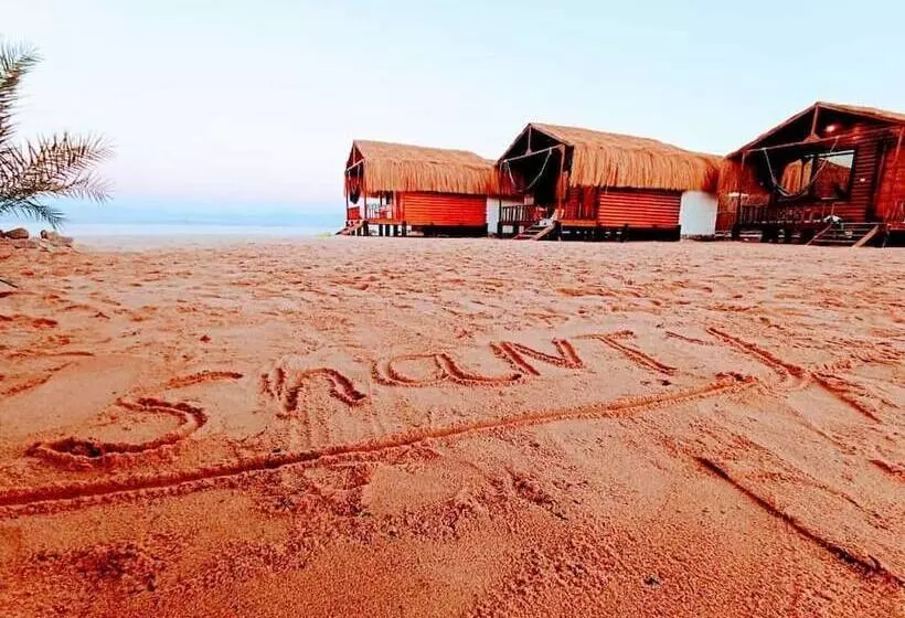 هتل Shanty Camp