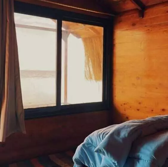 هتل Shanty Camp