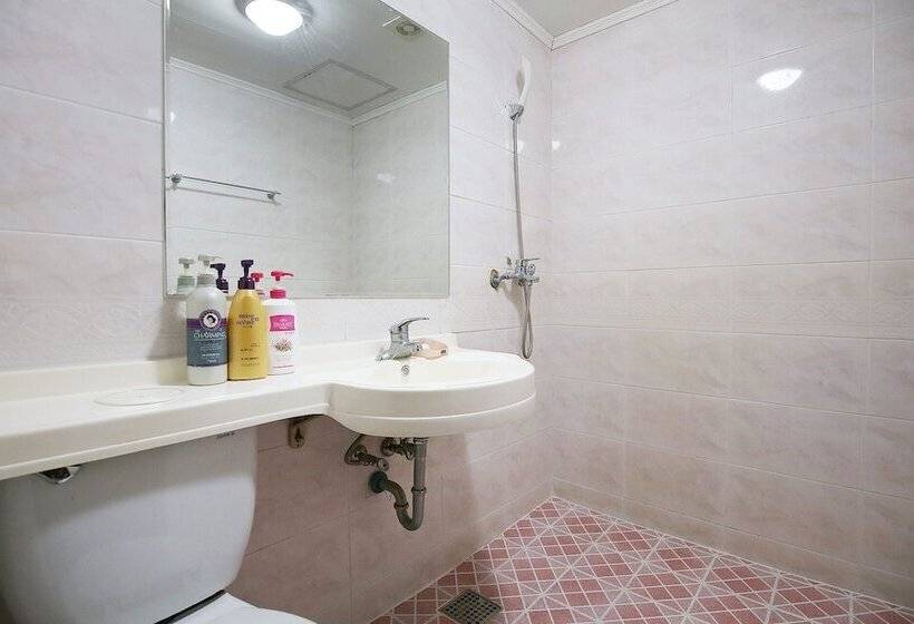 Мотель Anmyeondo Haesong