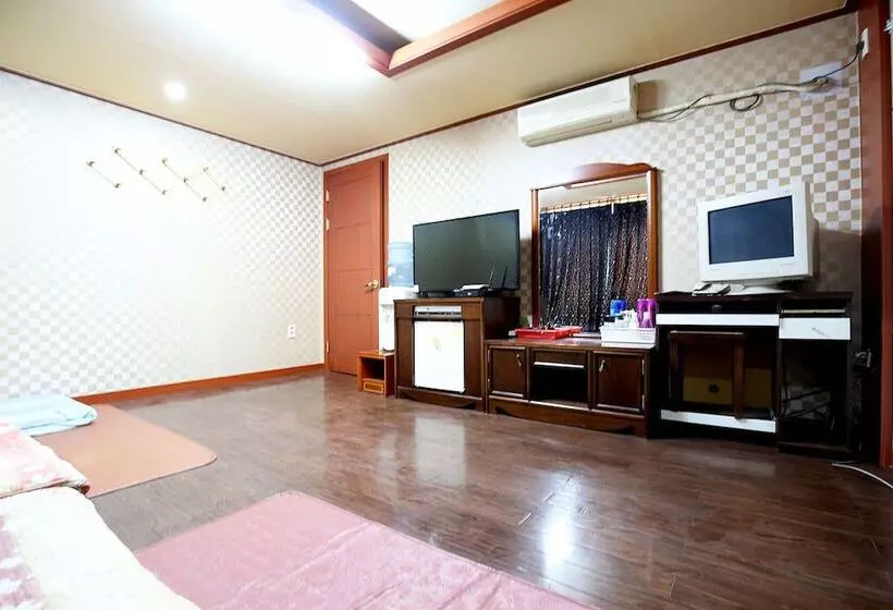 モーテル Anmyeondo Haesong