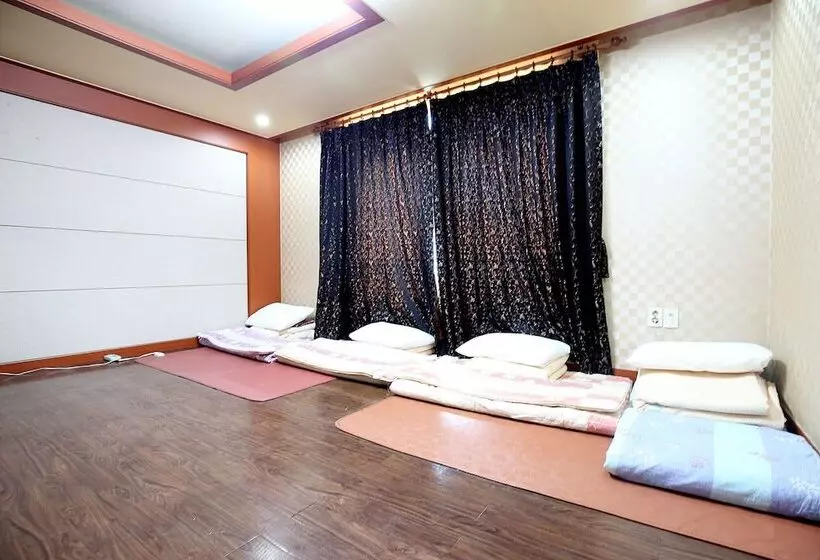 モーテル Anmyeondo Haesong