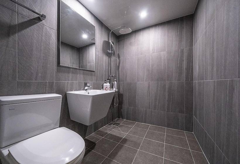 汽车旅馆 Bucheon Renee