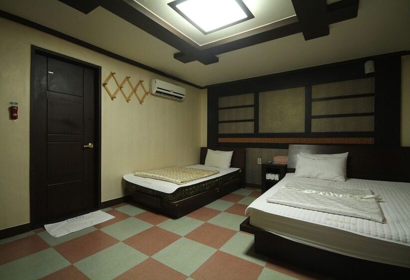 汽车旅馆 Changnyeong Namji Love Holic