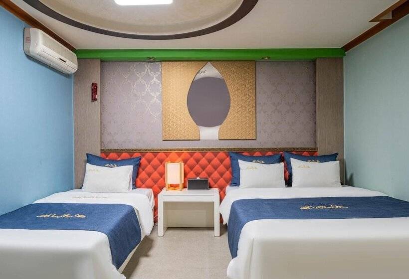 Motel Cheolwon Shell