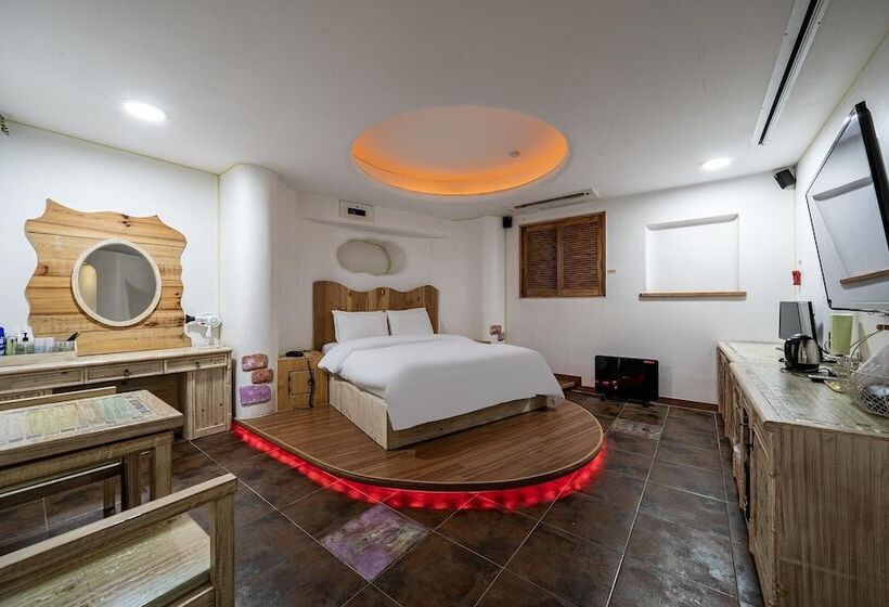 Motel Daejeon Meteor Edition