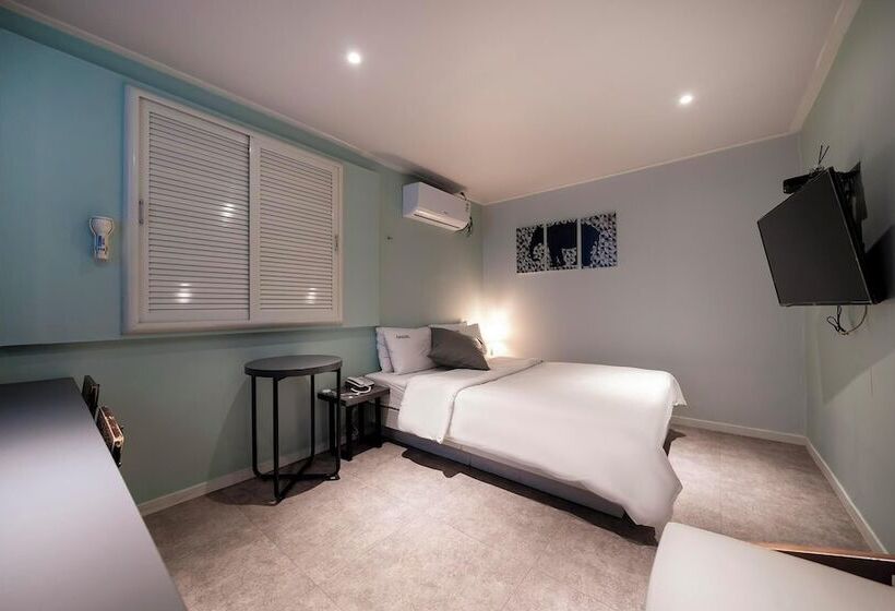 モーテル Eungam Raffles