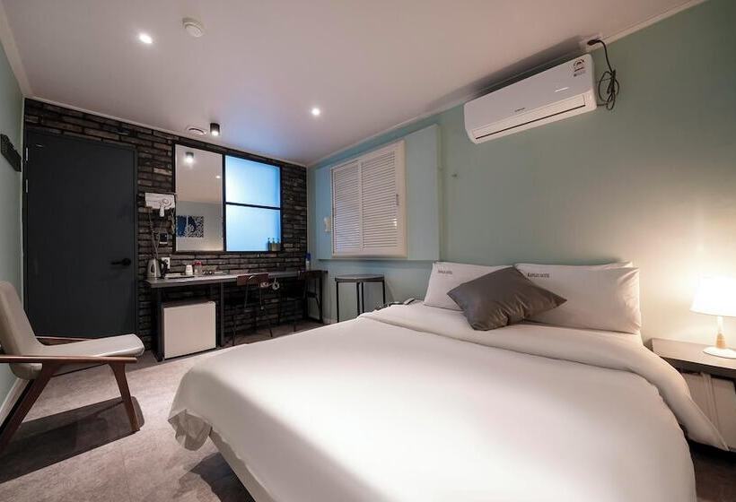 モーテル Eungam Raffles