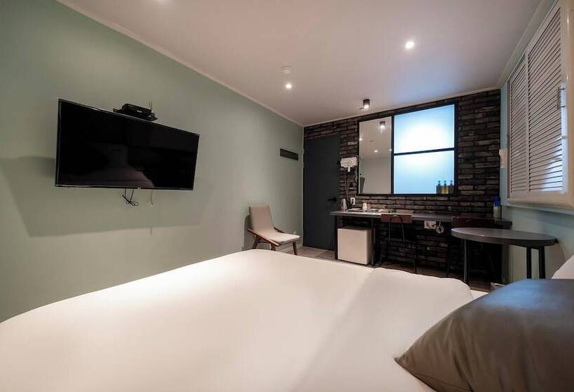 モーテル Eungam Raffles