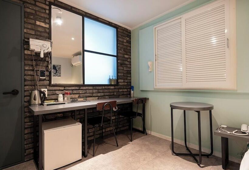 モーテル Eungam Raffles