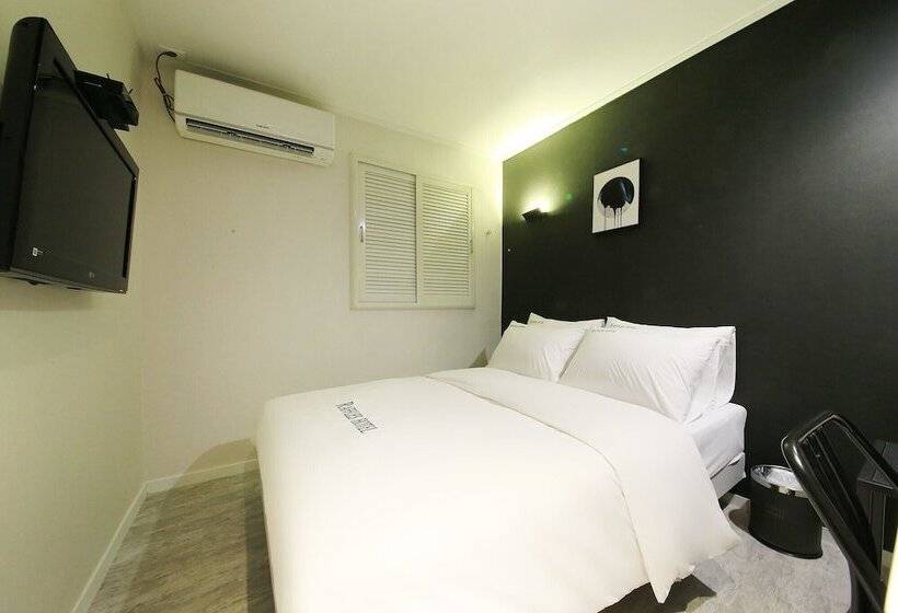 モーテル Eungam Raffles