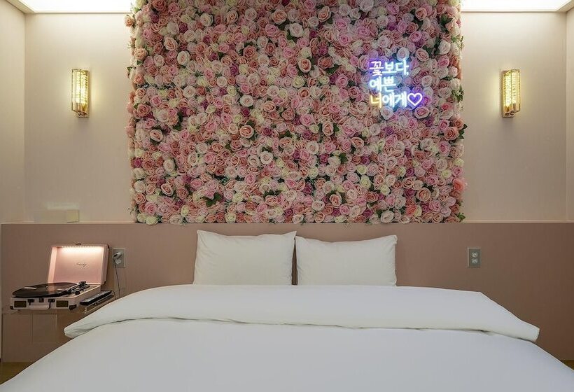 Motel Gyeongsan Instar