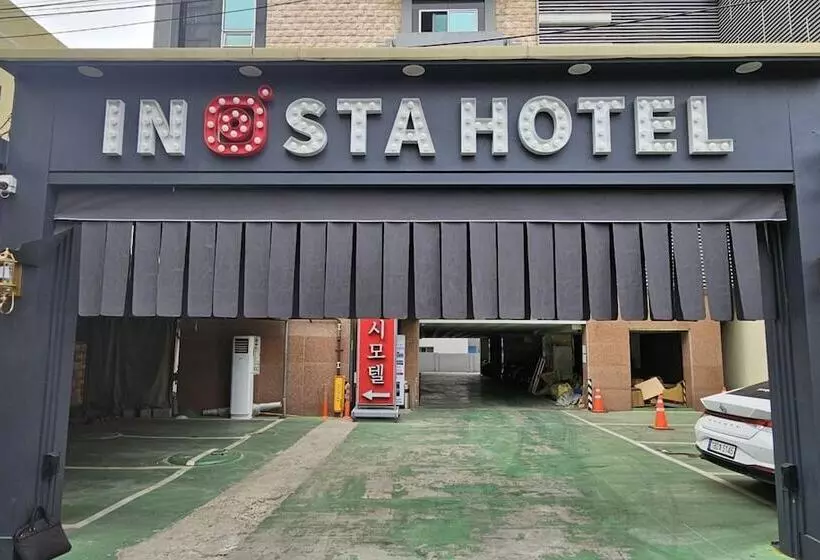 Motelli Gyeongsan Instar