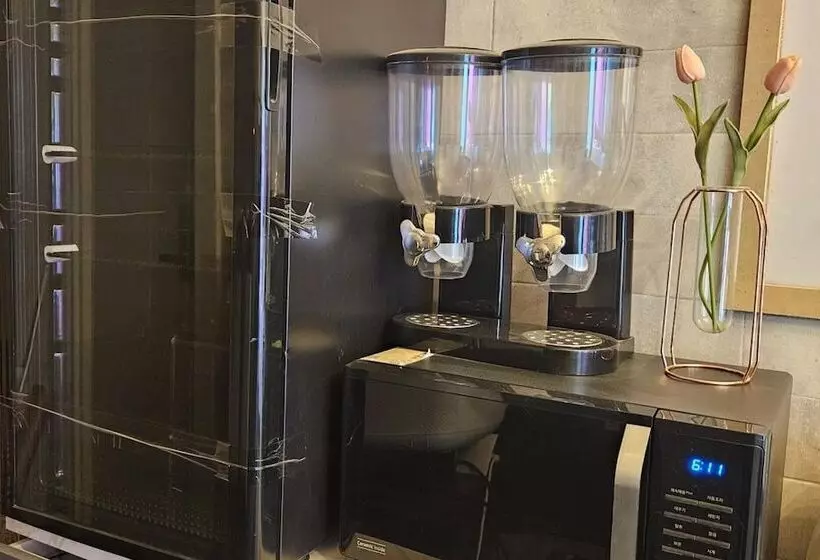 Motelli Gyeongsan Instar