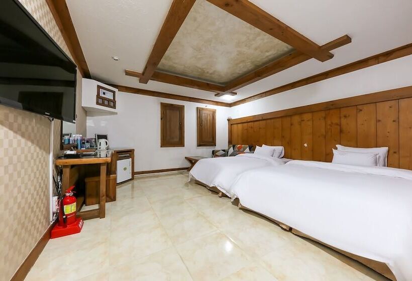 Motel Jincheon Tyrol