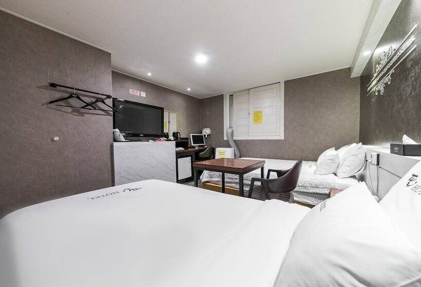 汽车旅馆 Jinju Feel