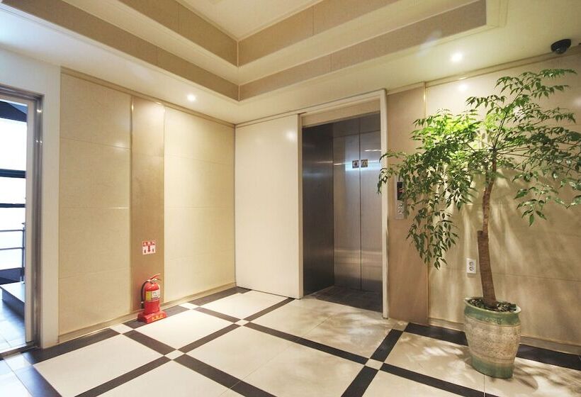 Motel Namwon Da Vinci