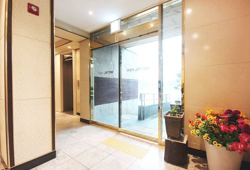 Motel Namwon Da Vinci