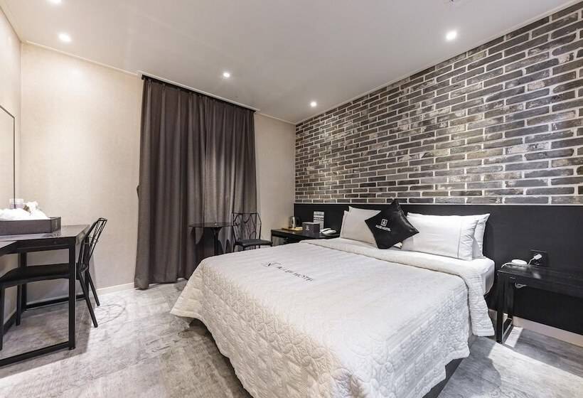 モーテル Sosan Allee