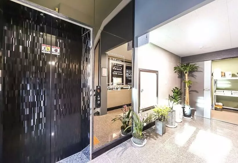 Motelli Uljin Hupohang Hotel Hu
