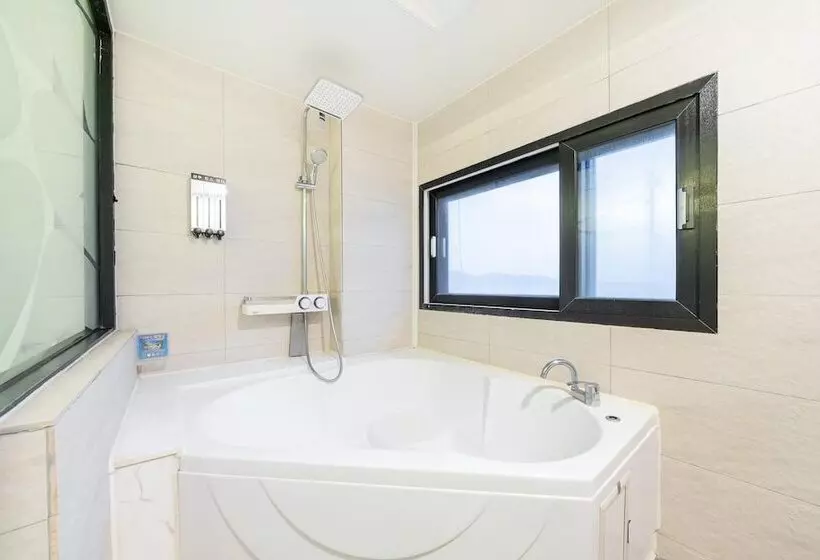 مُتل Ulsan Jeongjadong The Hill