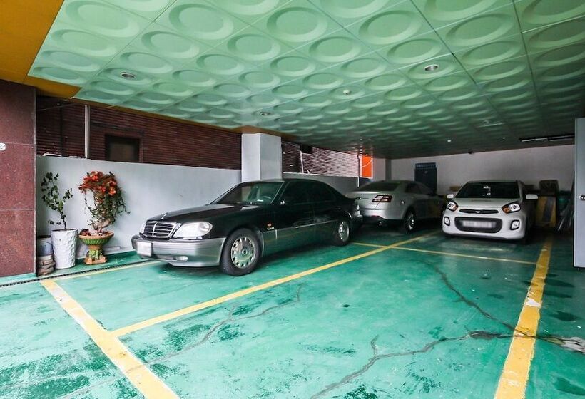 מוטל Yeosu Hwangje Park