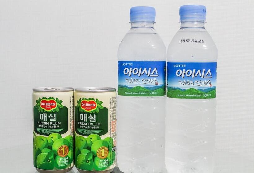 מוטל Yeosu Hwangje Park