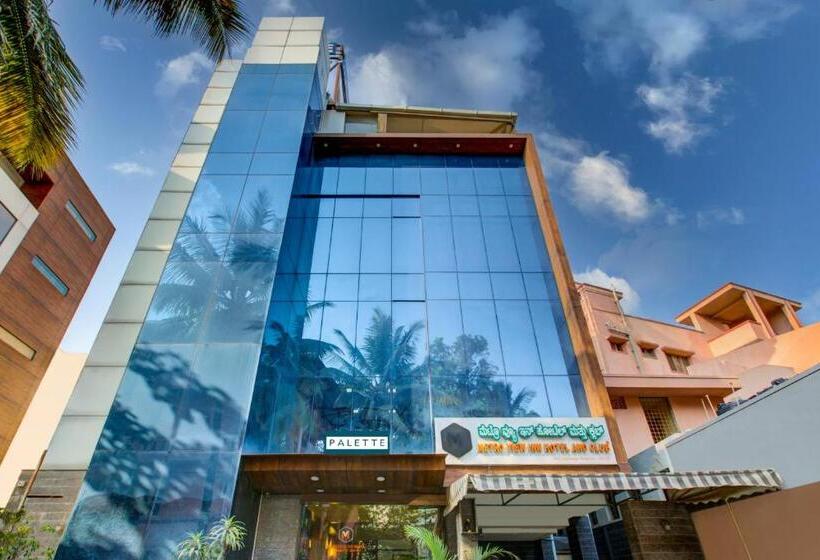 منتجع Super Townhouse Oak Jvh