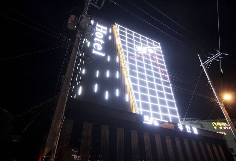 Yeosu Hakdong Ja Self Check In Motel