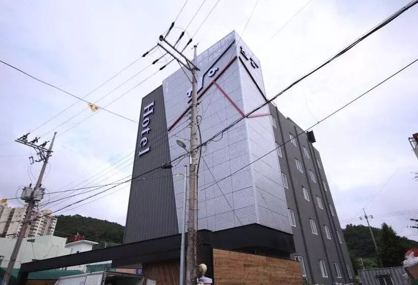 Yeosu Hakdong Ja Self Check In Motel