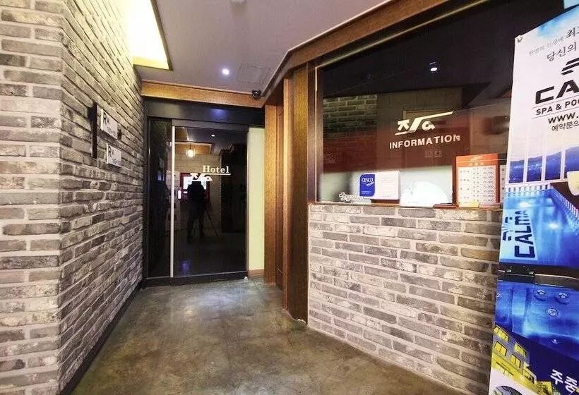 Yeosu Hakdong Ja Self Check In Motel