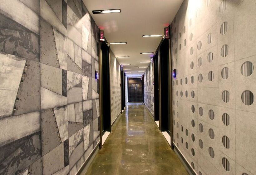 Yeosu Hakdong Ja Self Check In Motel