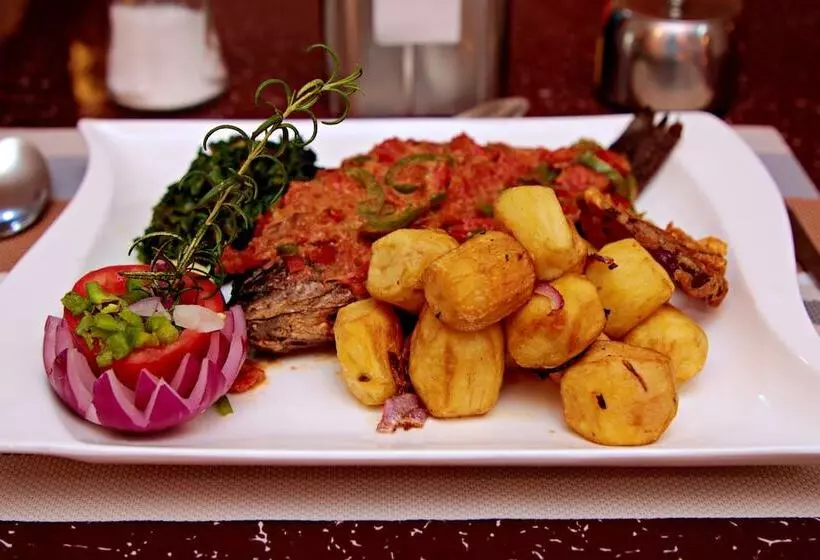 تختخواب و صبحانه Montana Guest Resort Naivasha