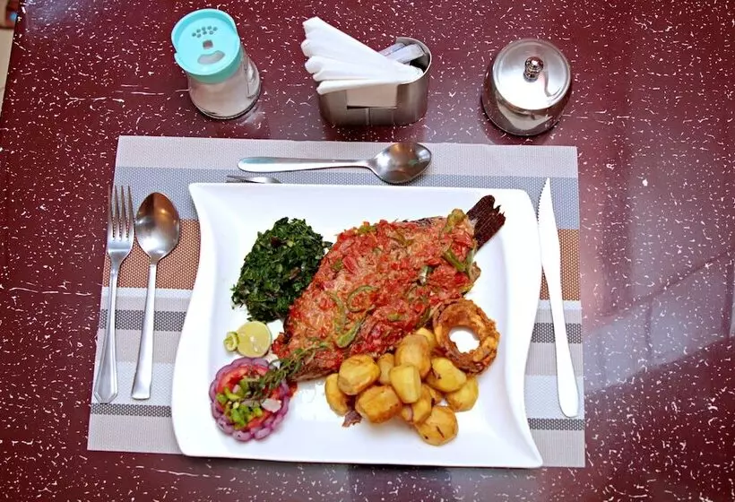 تختخواب و صبحانه Montana Guest Resort Naivasha