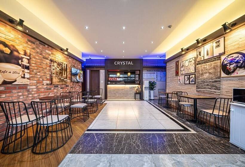 Gangneung Crystal Motel