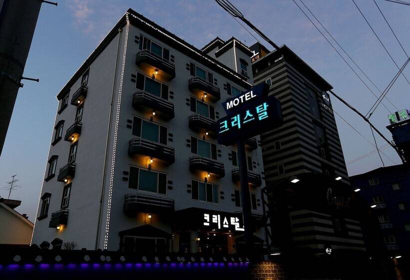 Gangneung Crystal Motel