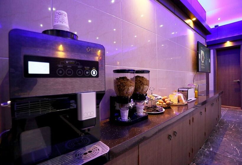 Gangneung Crystal Motel