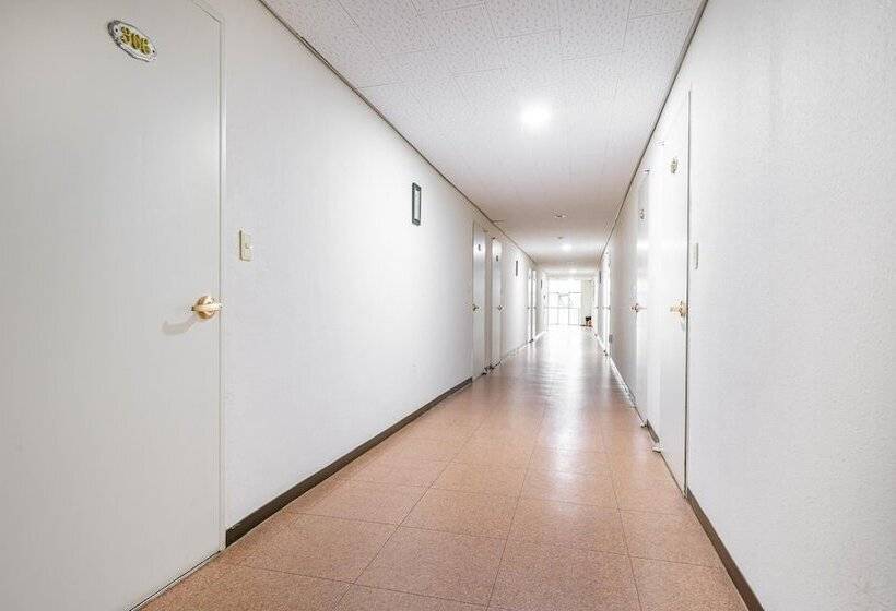 Hoengseong New World Motel