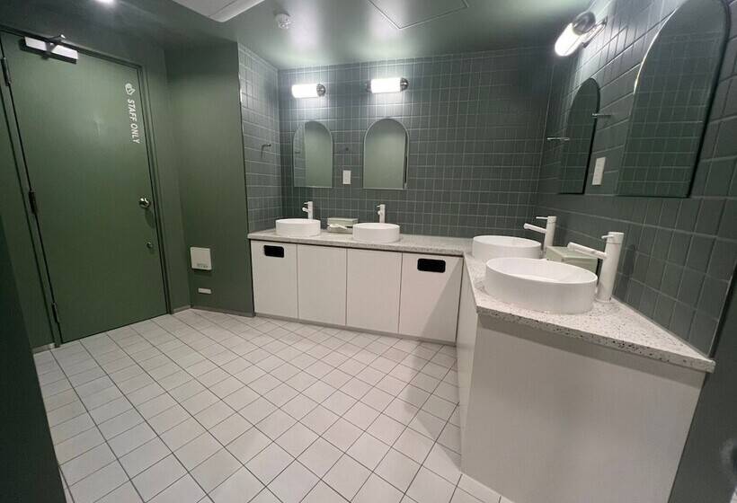 בית מלון כפרי Bookteabed Shibuya