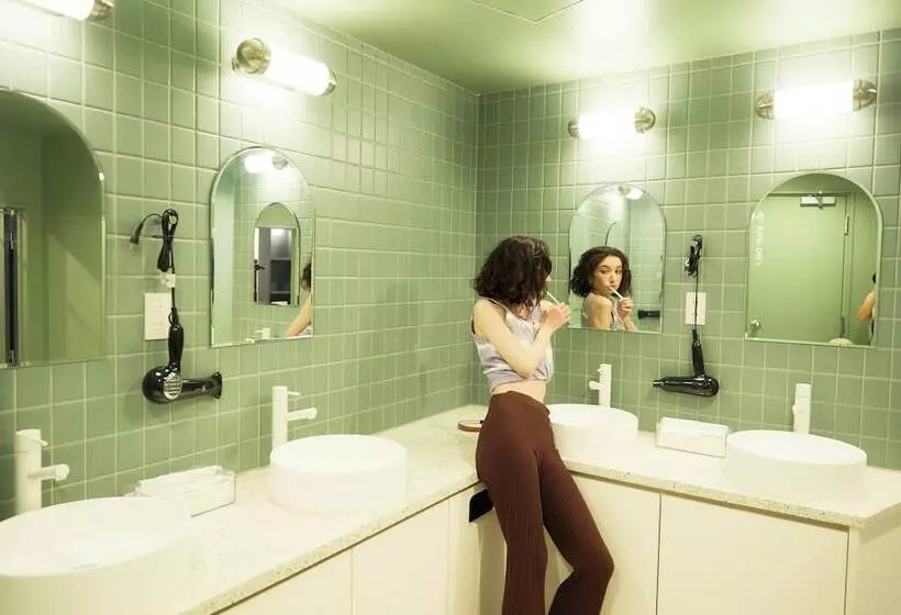 Hotelli Bookteabed Shibuya