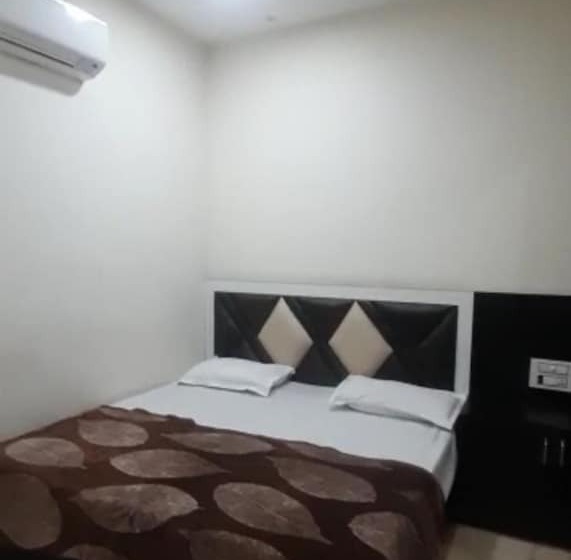 فندق Goroomgo Yuvraj Residency Amritsar