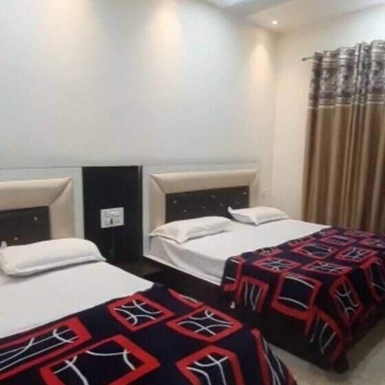 فندق Goroomgo Yuvraj Residency Amritsar