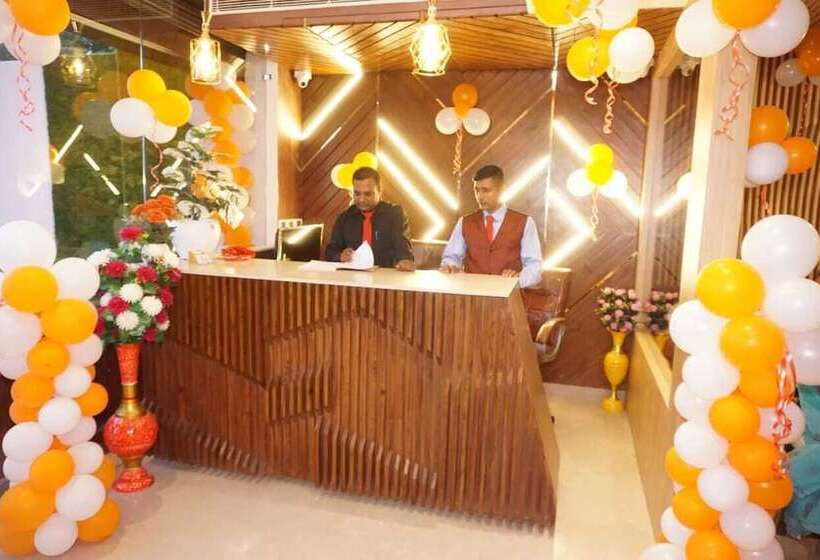 Отель Mayra Grand